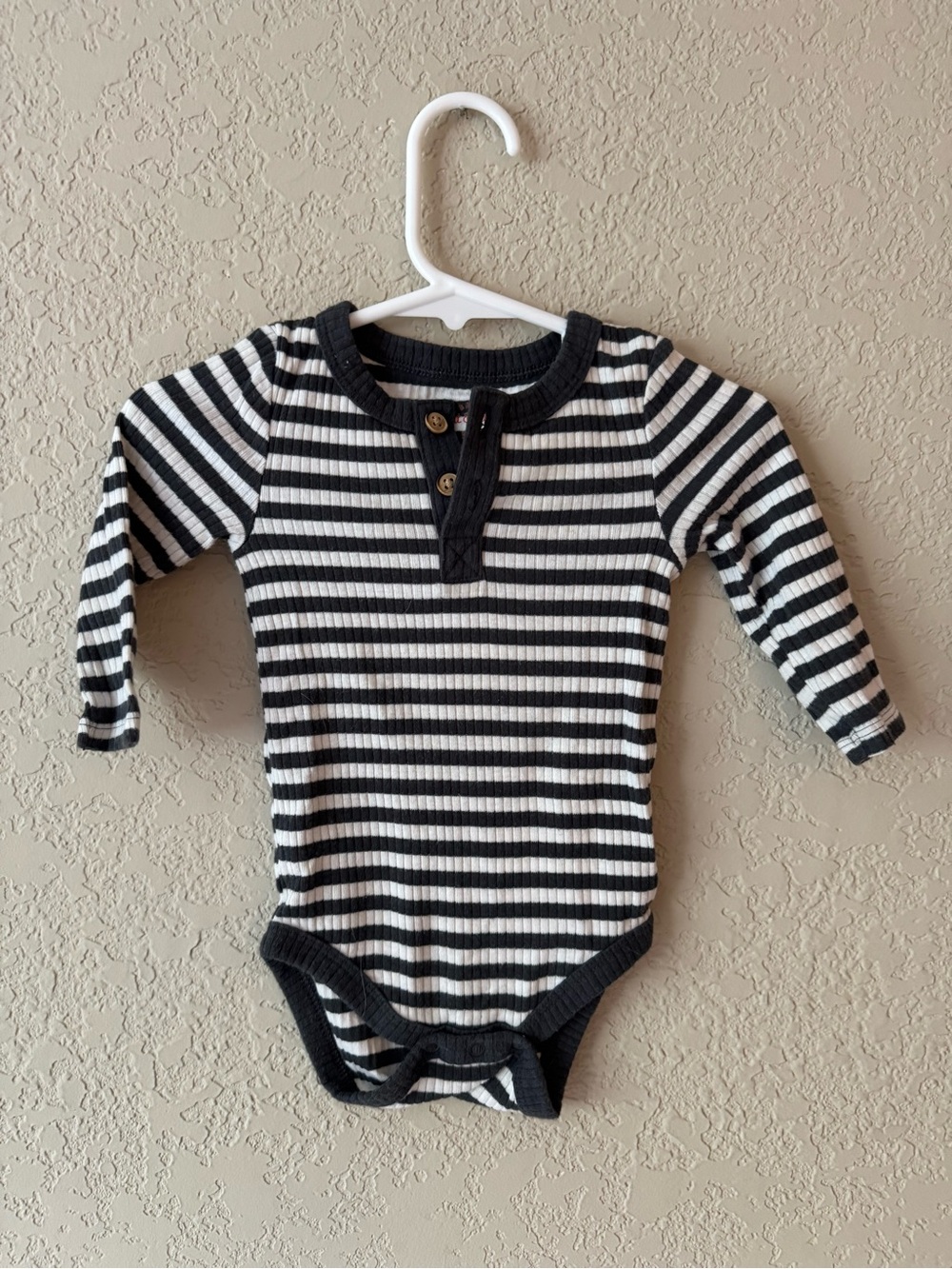 Cat & Jack Ribbed Striped Henley | 6-9 Months